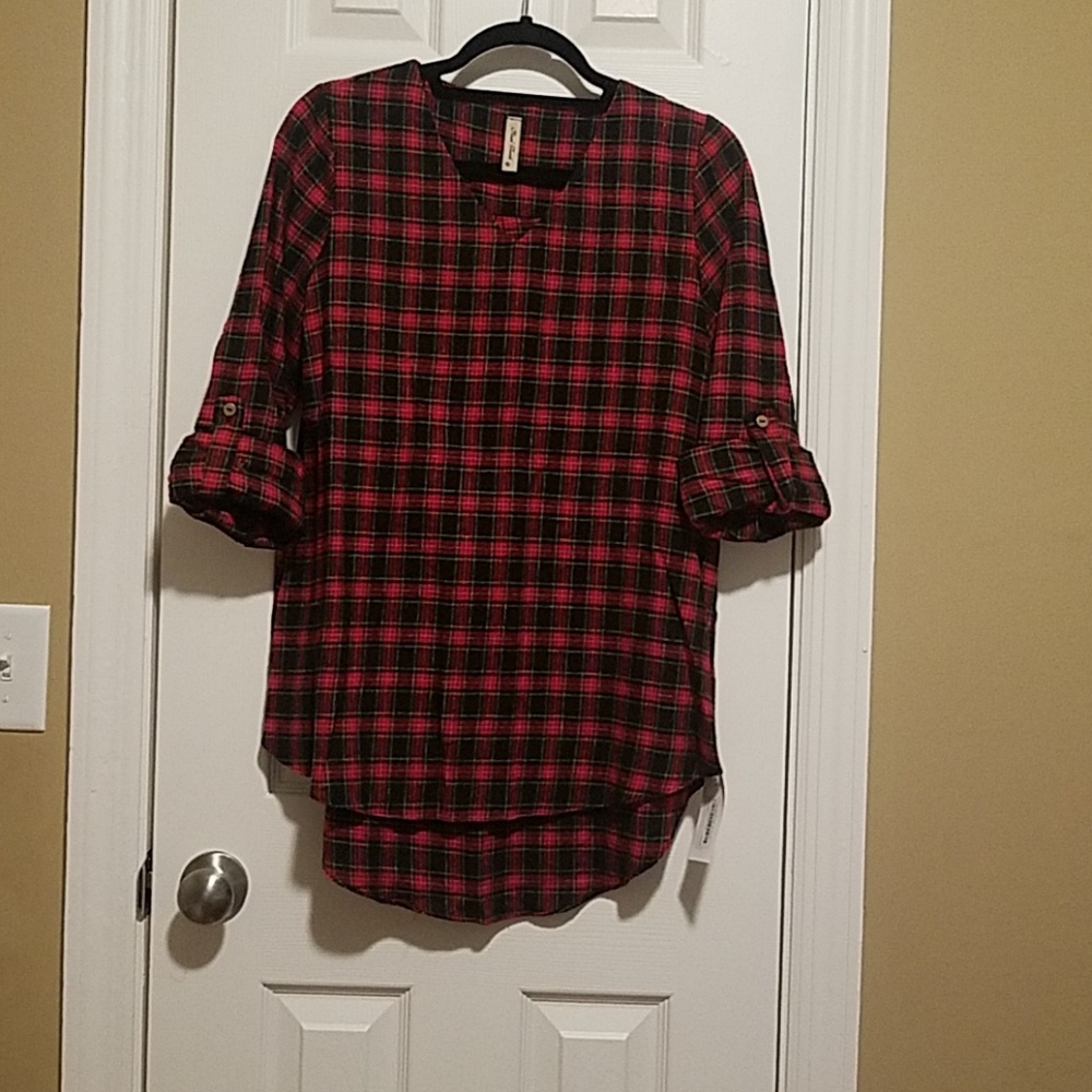 Red Dress Boutique 3/4 Sleeve Blouse